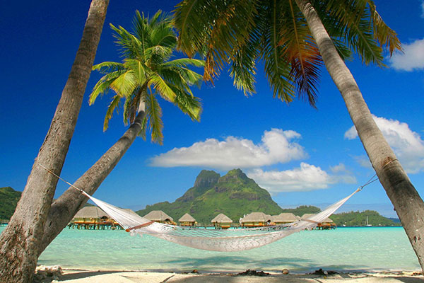 South_Pacific_BoraBora_Maldives_Tropical_Ocean_Resort_Huts
