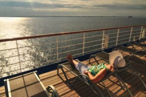 A Relaxing Morning at Sea -cm